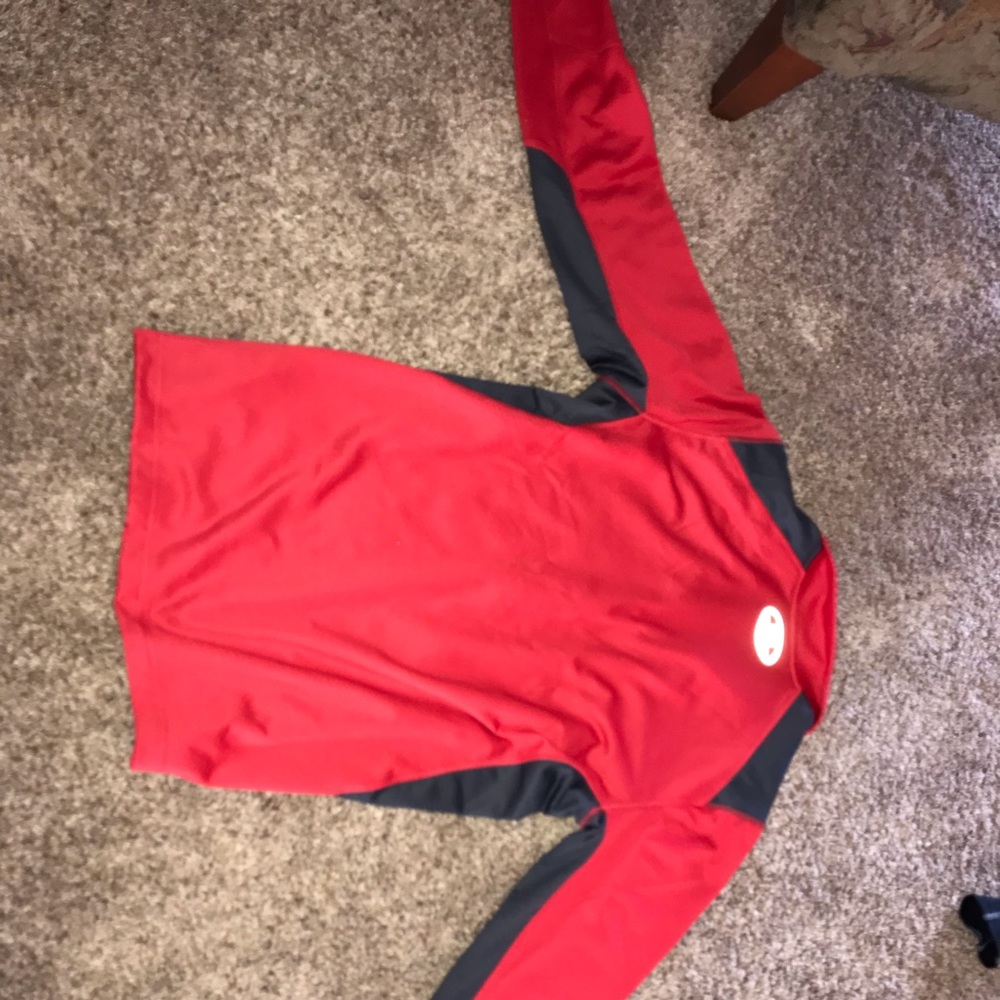 Under Armor Run Jacket - Picture 2 of 3
